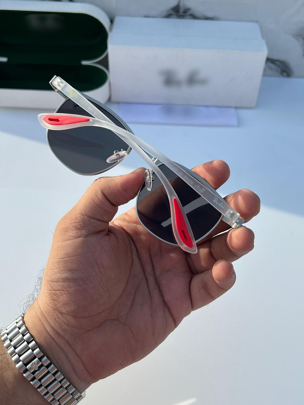 Matt white RB sunglasses